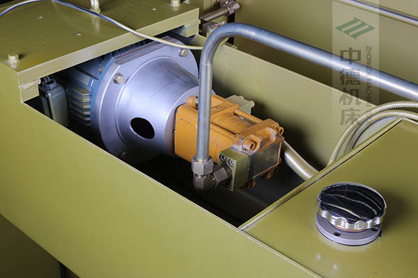 ZDP-4022半內(nèi)裝式西門子電機油泵，動力強勁澎湃，并有效控制噪音.jpg