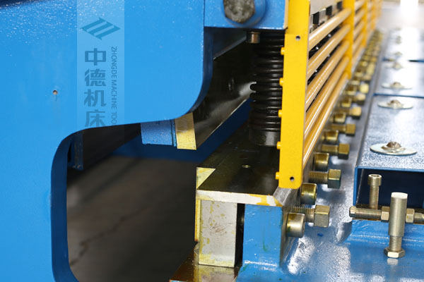 ZDS-432選用上海優(yōu)質(zhì)刀片，使用壽命更長.jpg